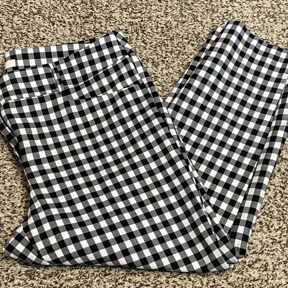 NWOT LOFT Monochrome Checkered Marisa Trousers - Picture 2 of 8